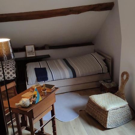 Chambre Calme Et Accueillante 13 Kmtrs Aeroport, Parking Gratuit, Navette Gare Ou Aeroport Saint-Germain-la-Poterie Eksteriør bilde